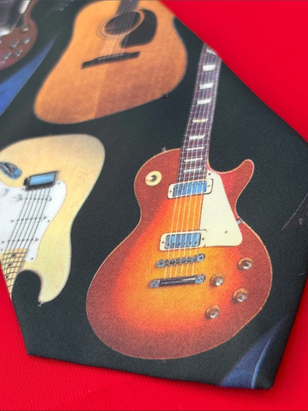 Ralph Marlin Guitar 2 vintage tie!